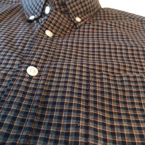 Long sleeve button down - Picture 2 of 4